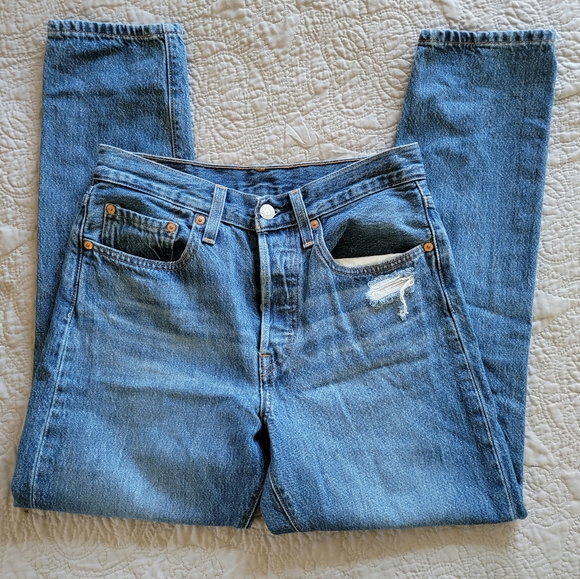 Levi 501 Skinny Button Fly Jeans. Distressed, Size W28 L28 - Picture 2 of 9